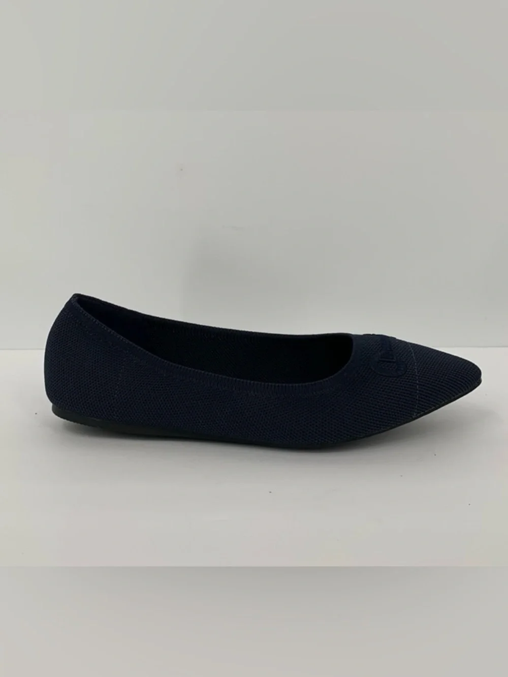 Market & Spruce Keeley stretch ballet flat shoe horse bit navy blue new 8